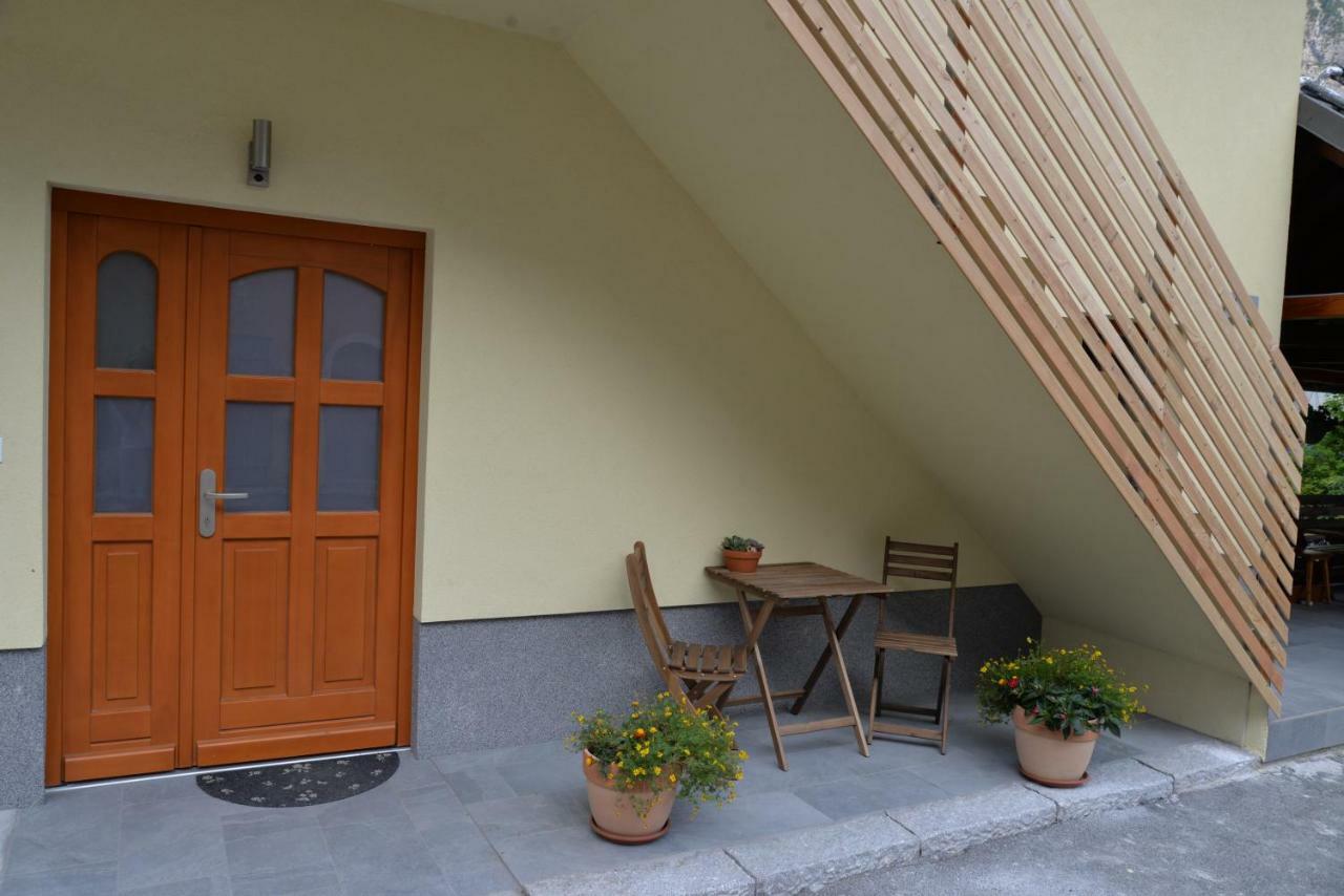 Hisa Urska Apartamento Log pod Mangartom Exterior foto