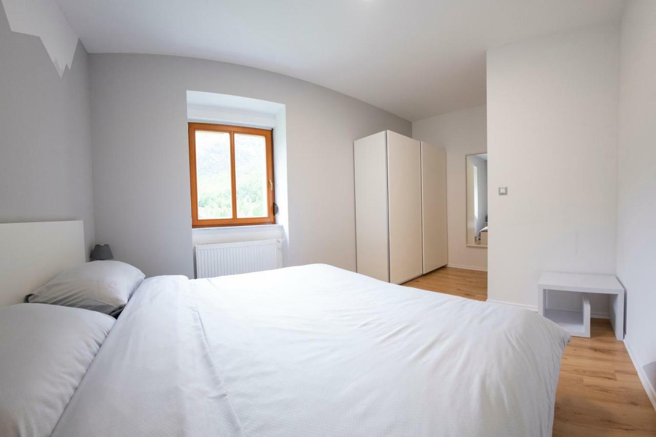 Hisa Urska Apartamento Log pod Mangartom Exterior foto